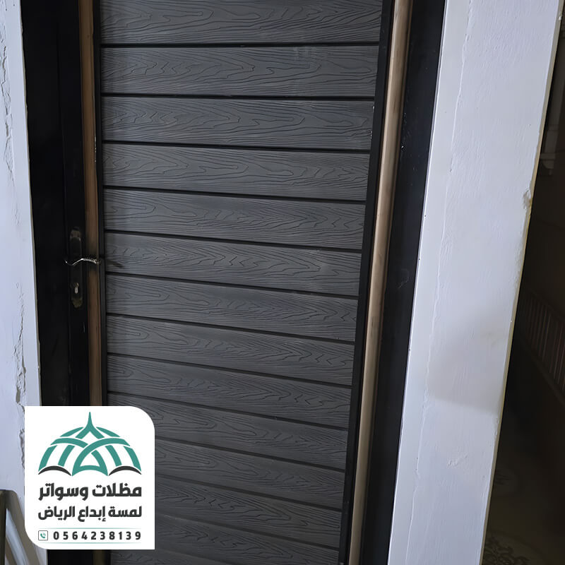 باب حديد مع بديل خشب لون رمادي